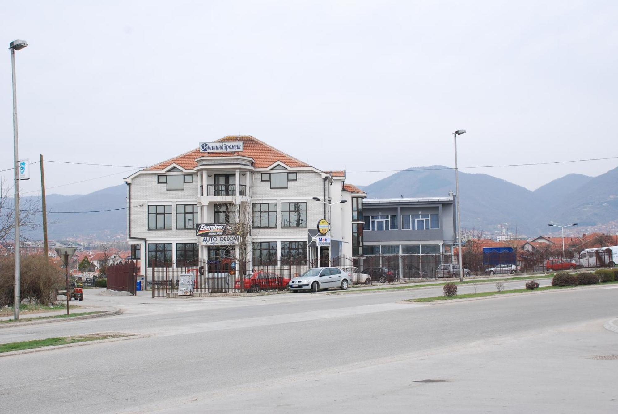 M Garni Hotel Вране Экстерьер фото