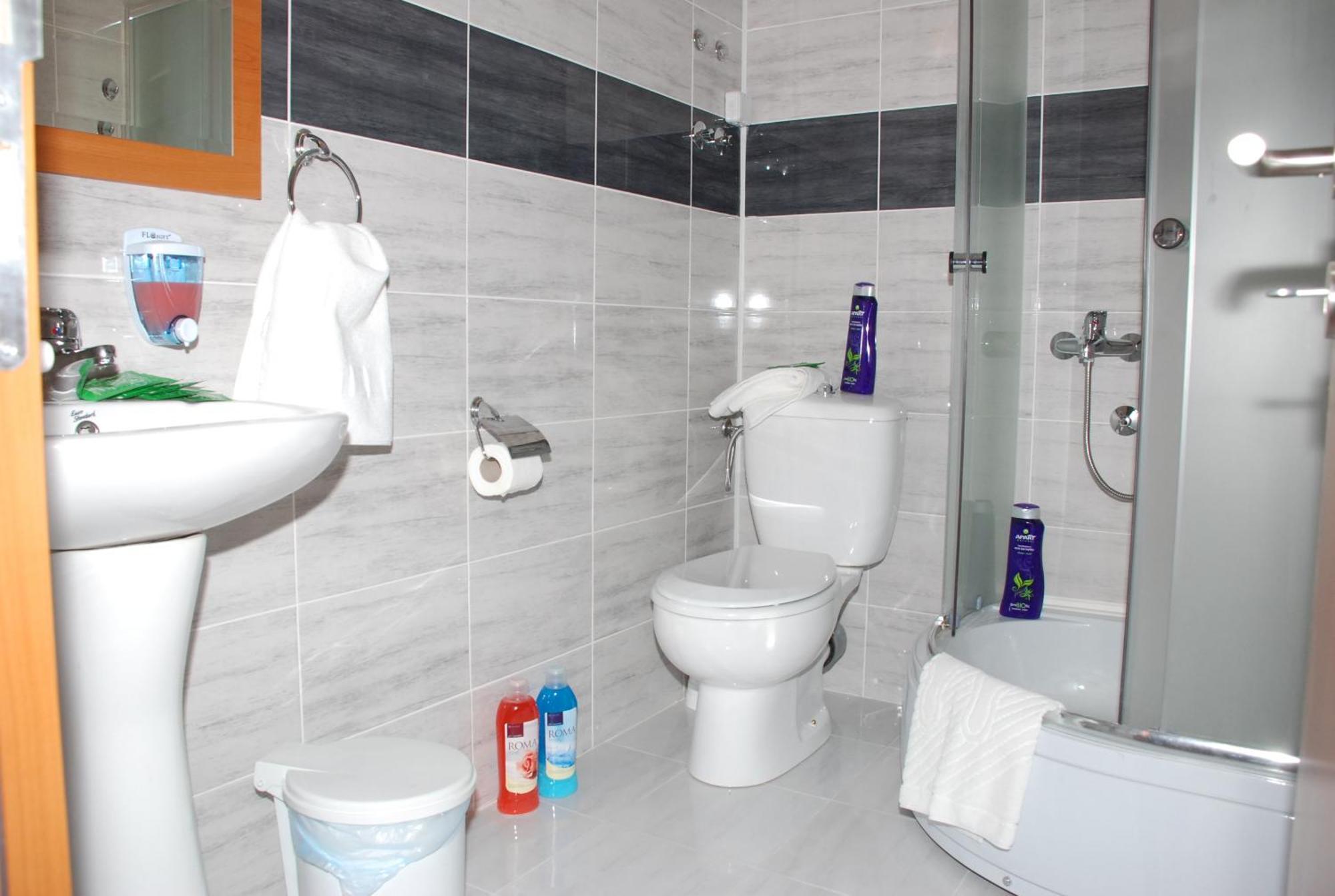 M Garni Hotel Вране Экстерьер фото